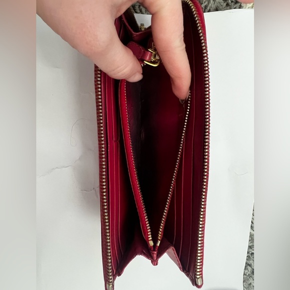 Prada wallet - Picture 3 of 8